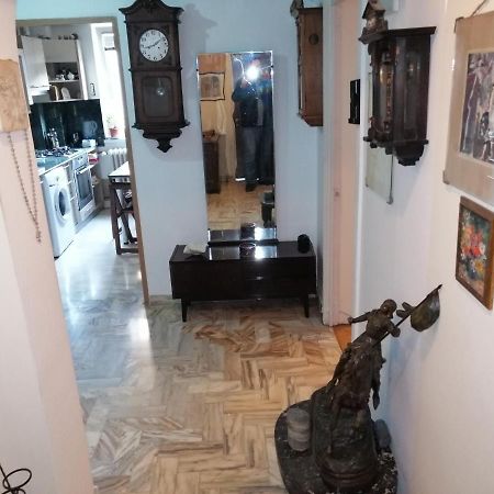 Apartment In The Historical Center Bucharest Exterior photo