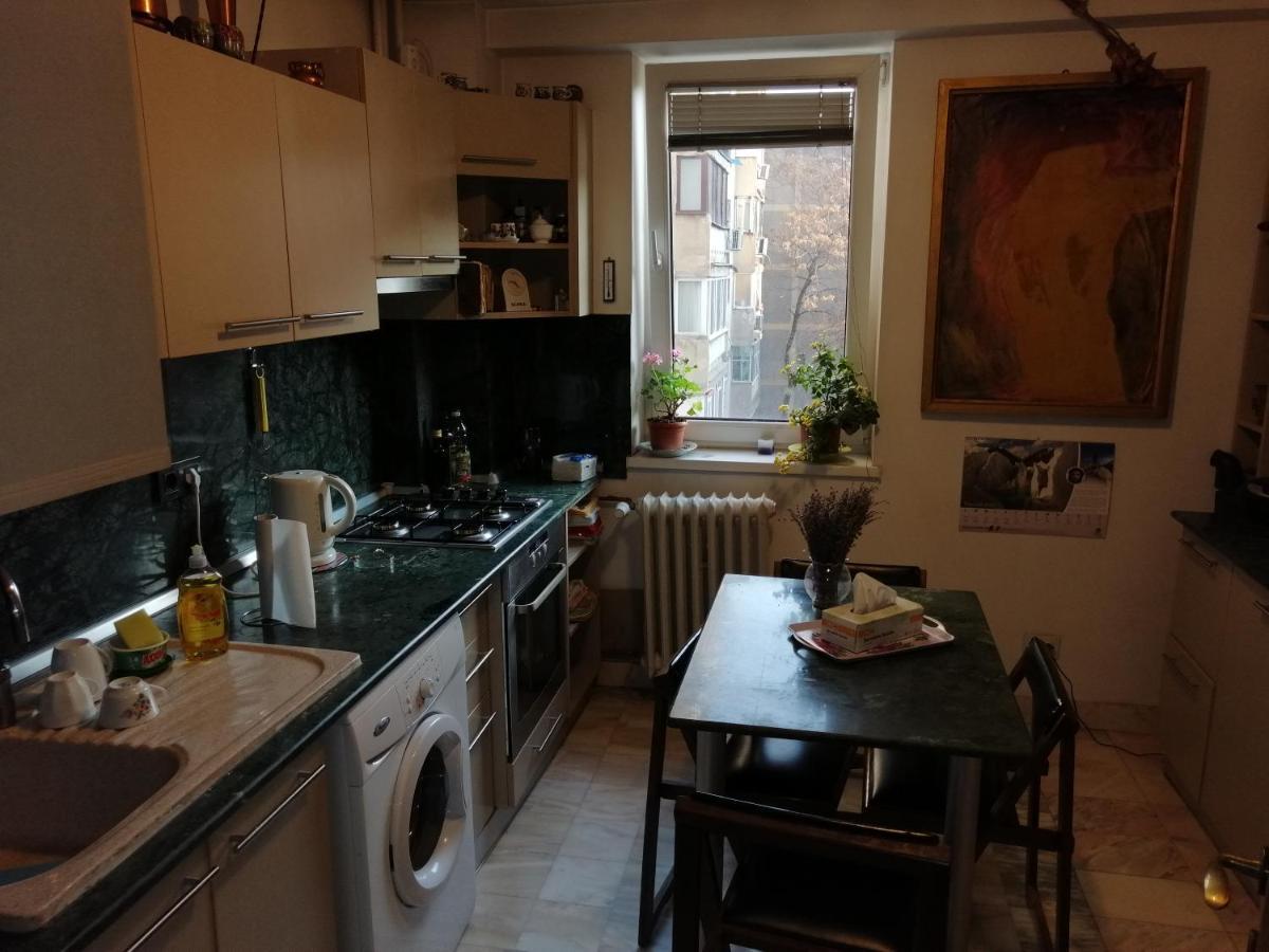 Apartment In The Historical Center Bucharest Exterior photo