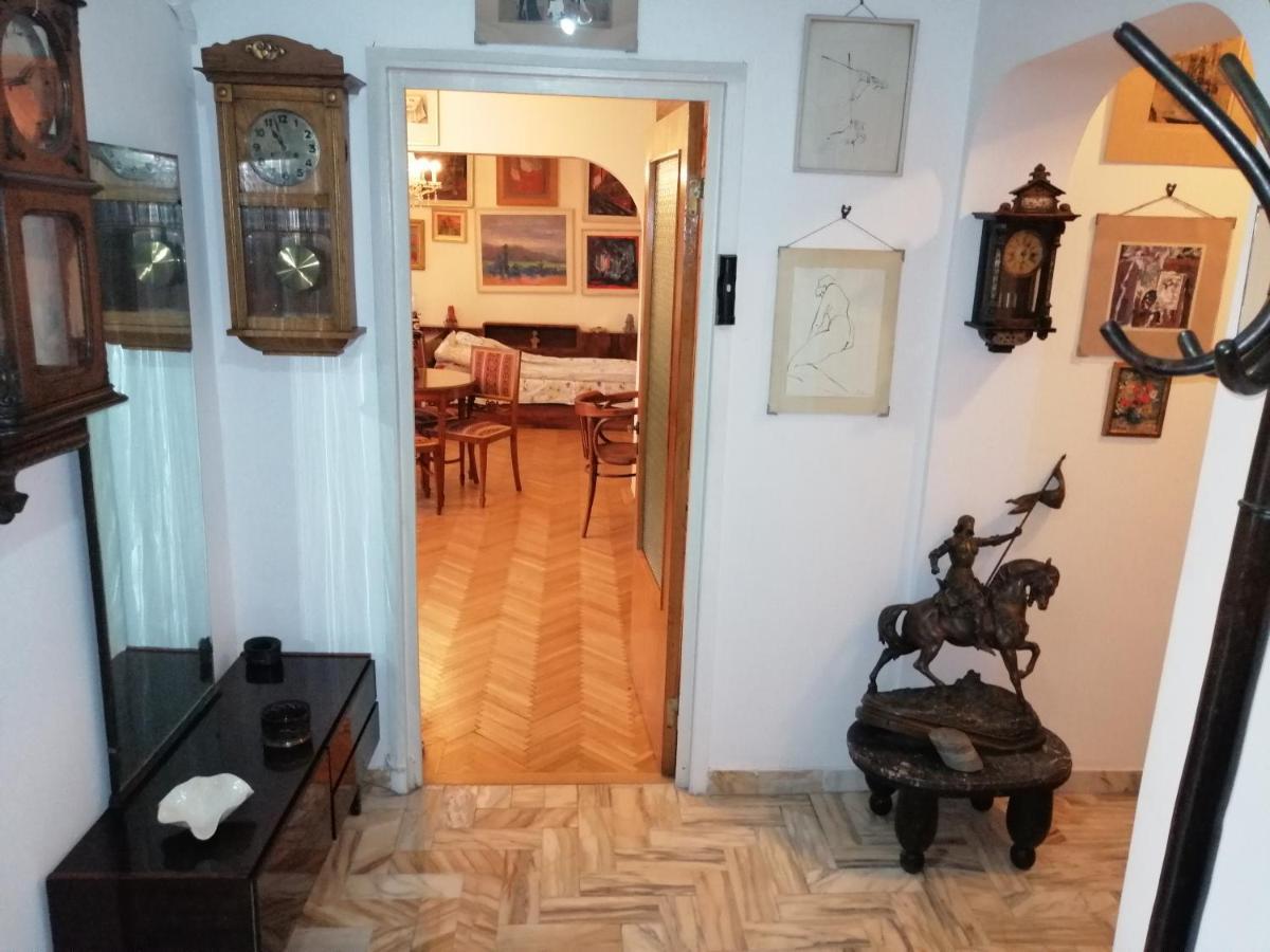 Apartment In The Historical Center Bucharest Exterior photo